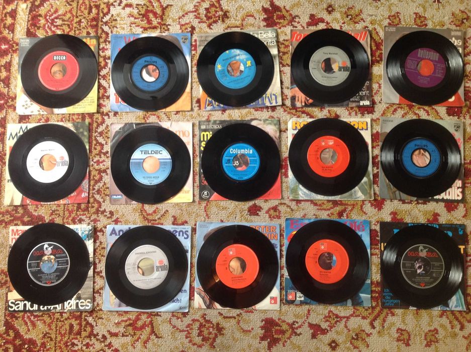 Conjunto / lote 14 singles - Música Alemã - portes incluidos