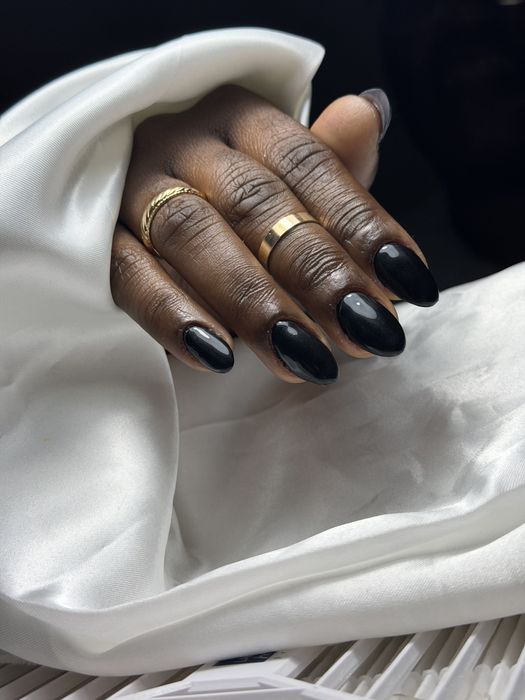 Unhas em gel/ gelinho/ blindagem