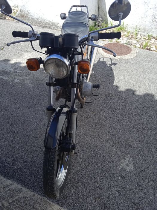 Honda CB twin 125 coleção