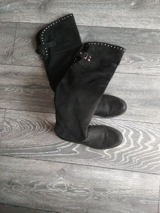 Kozaki muszkieterki czarne cekiny zamsz r. 38 stan bardzo dobry