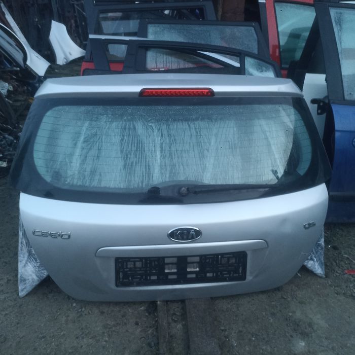 Кришка багажника Кіа сід хетчбек kia ceed