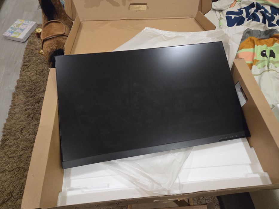 Monitor 27 cali Lenovo L27e-30