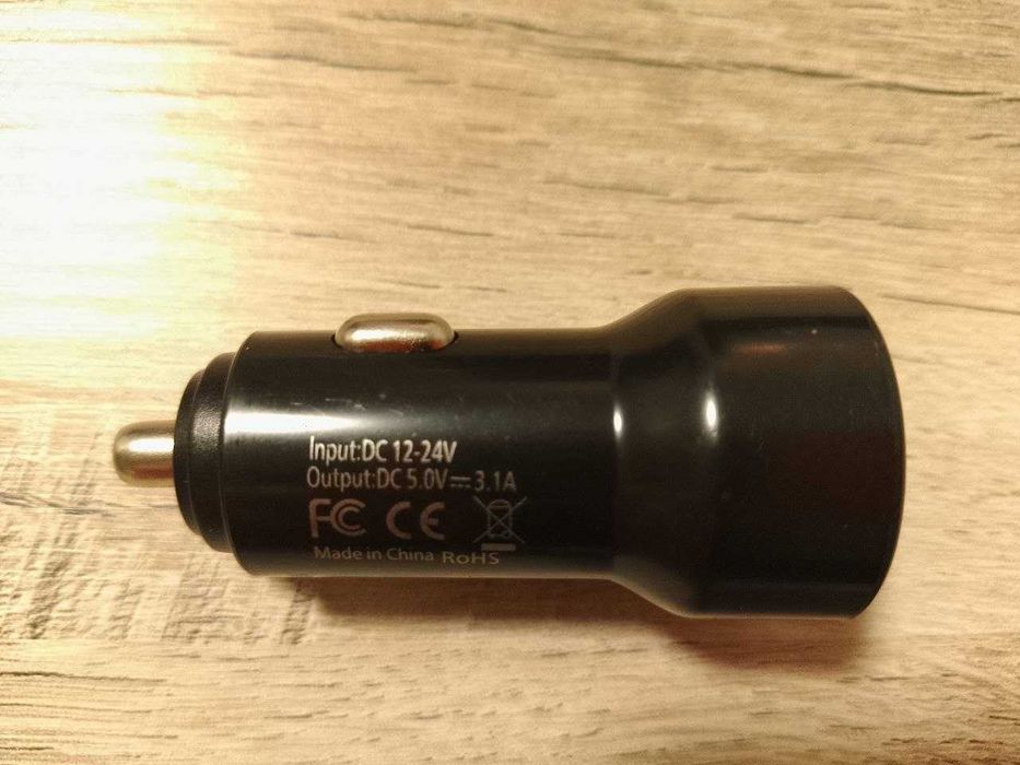 Автомобильное зарядное от прикуривателя к телефону 2 usb