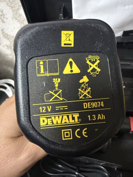 Dewalt DC727 шуроповерт