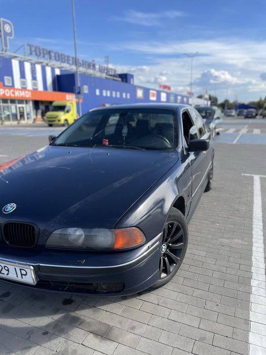 BMW 520i e39.