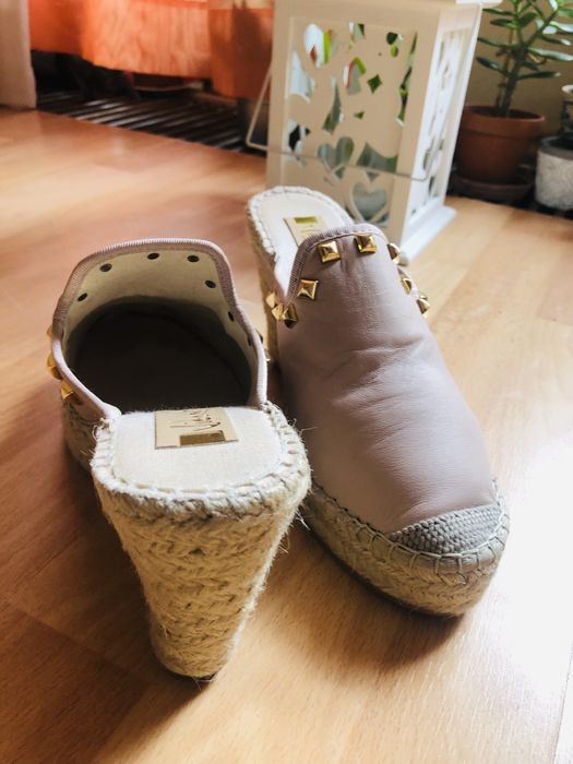VIDORRETA espadryle , klapki skórzane 38