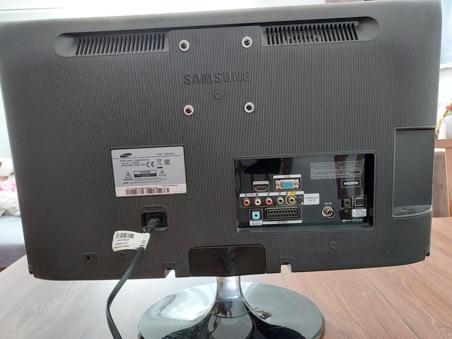 Samsung LT24B350 EW