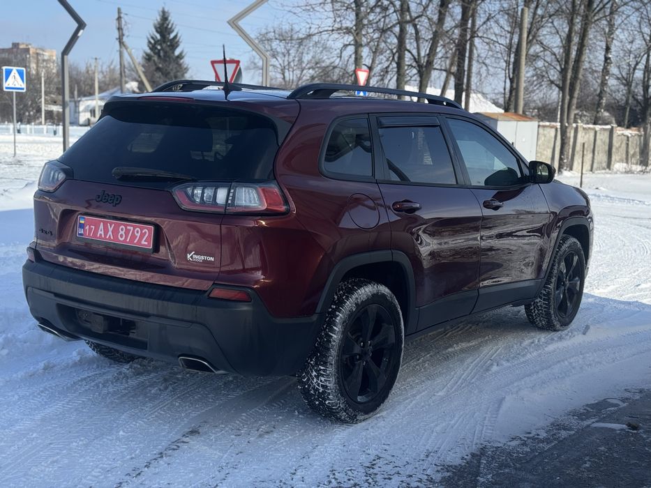 Продам Jeep Cherokee KL 3.2 4x4