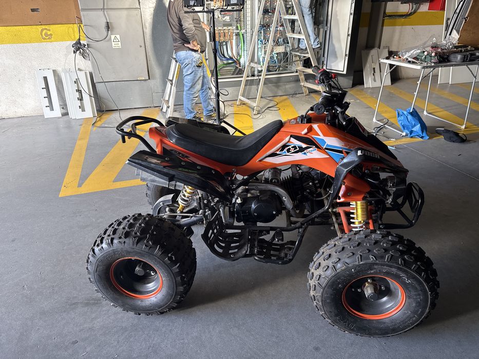 Sem garantia mota nova e so pegar por atrabalhar e andar a mota esta