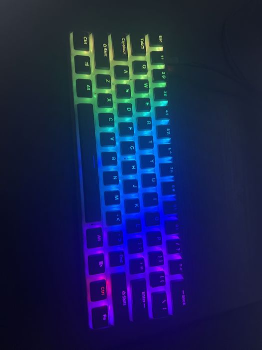 Teclado gaming gk61