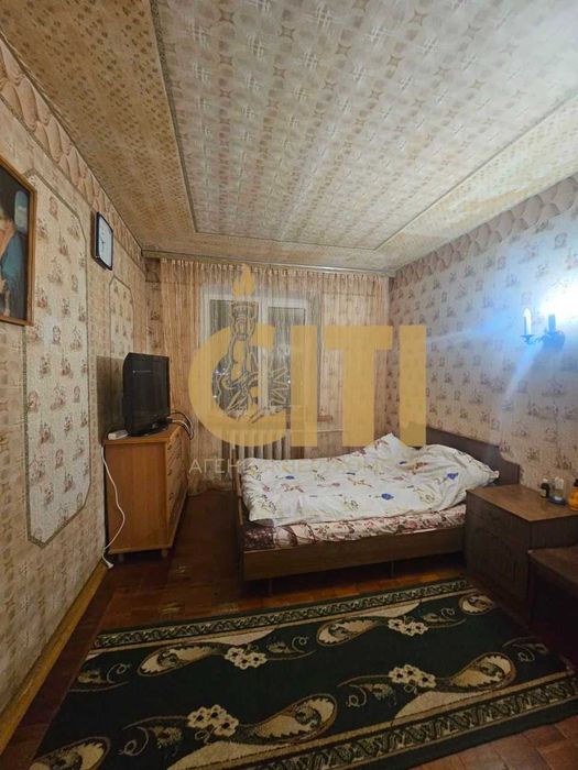 № 13961 - 3 к. квартира, Центр, Князів Острозьких, 9/9 пов., цегла