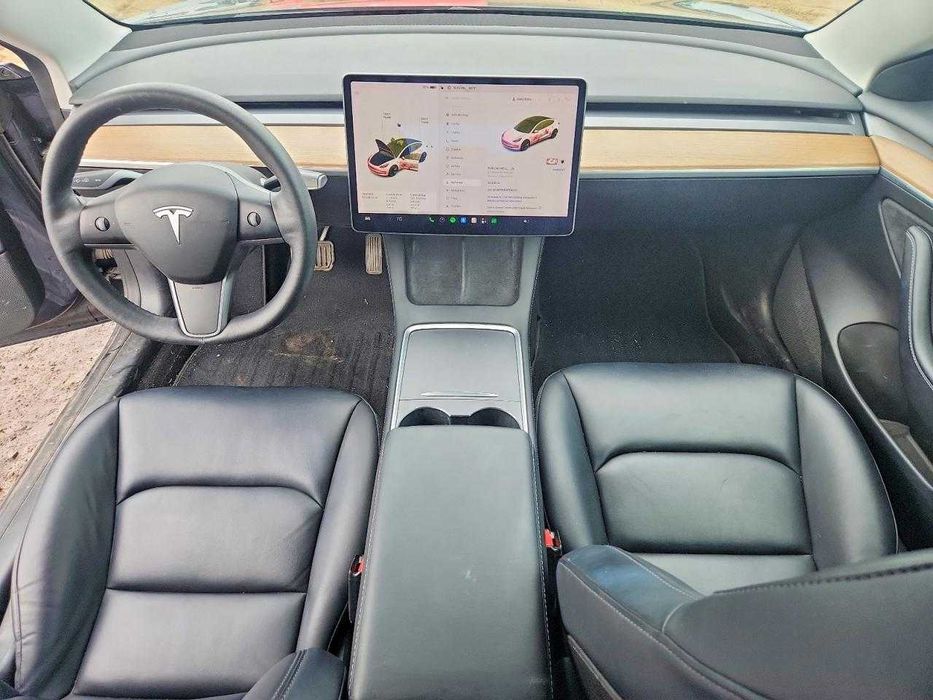 Tesla Model 3 2021;