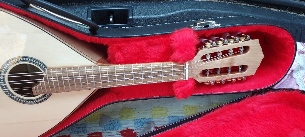 Bandolim Português novo