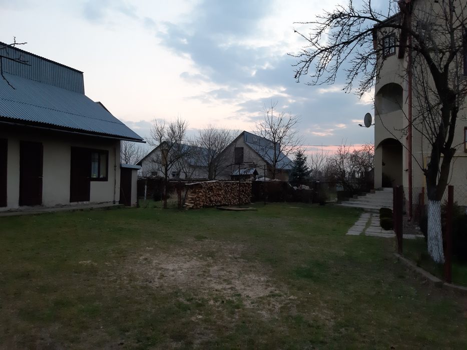 Продам будинок в м. Буську