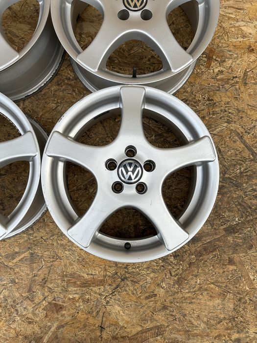 Диски5/100  R16 ET42  ЦО(діа)57.1 титани диски