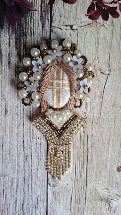 В наявності  Брошки мотанки  ручної роботи