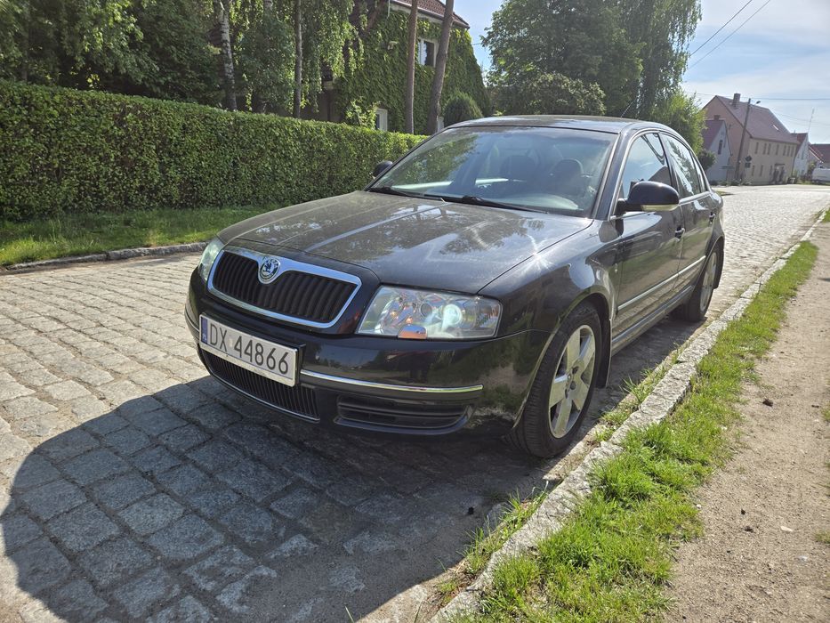Superb 1.8 T zero rdzy drugi właściciel od nowości