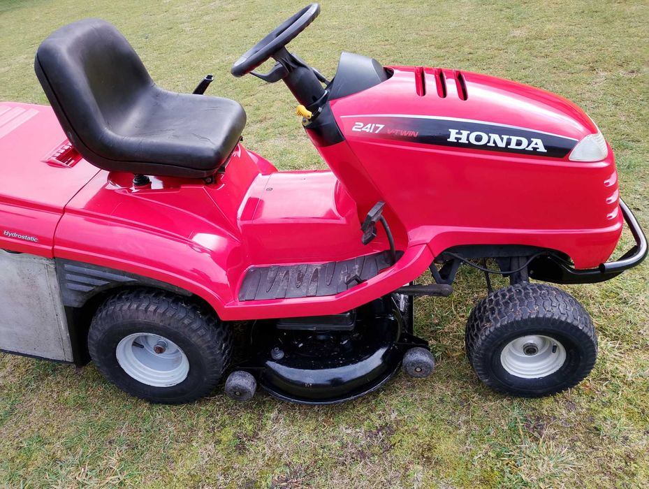 Kosiarka Traktorek Honda 2417  V2 hydro