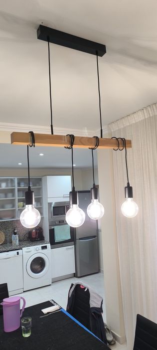 Candeeiro 4 lâmpadas