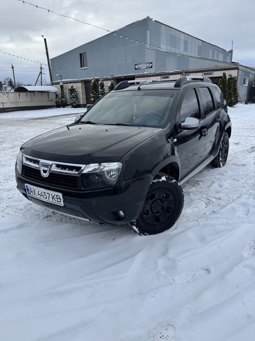 Продам дастер дача