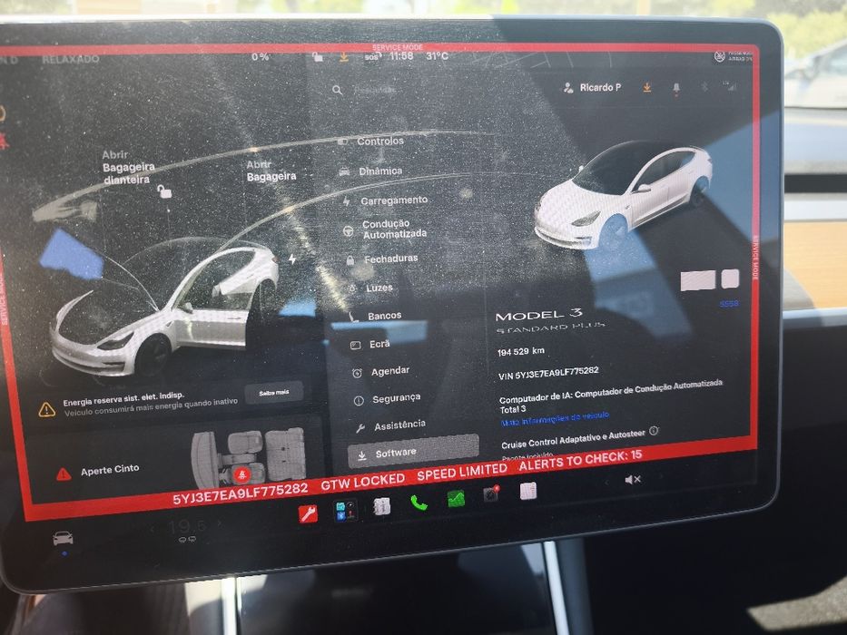 Tesla 3 standard plus