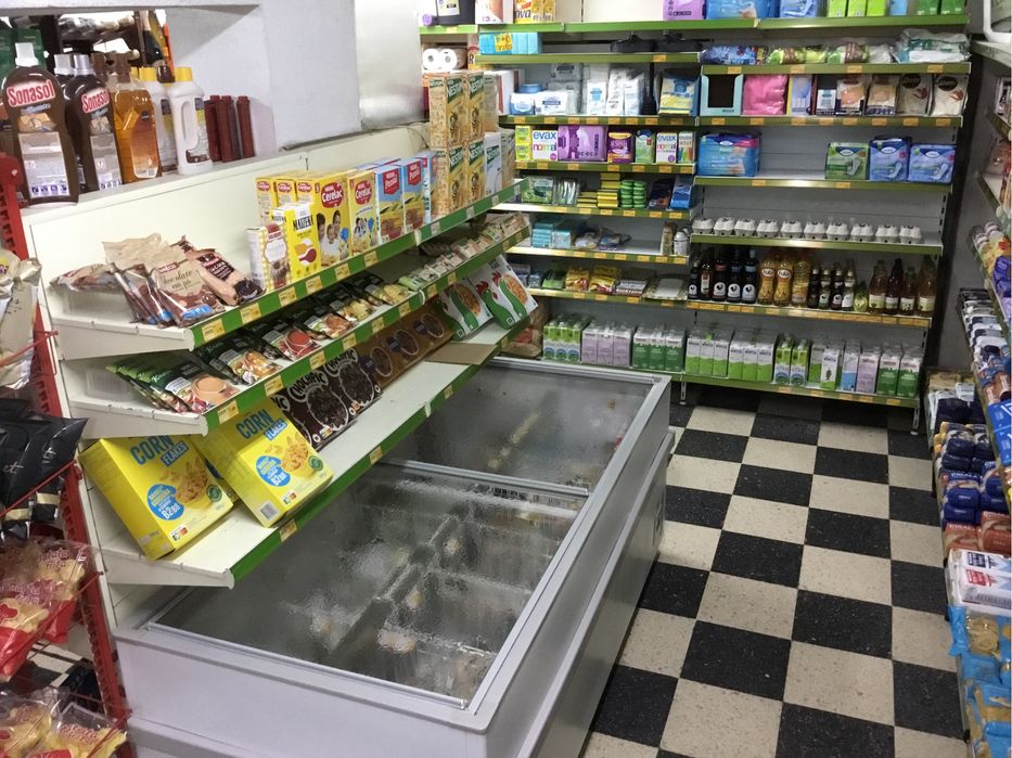 Mercearia venda ou aluga bom negocio