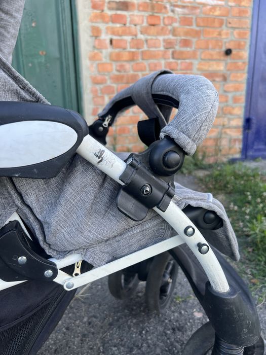 Коляска для погодок Chic4baby
