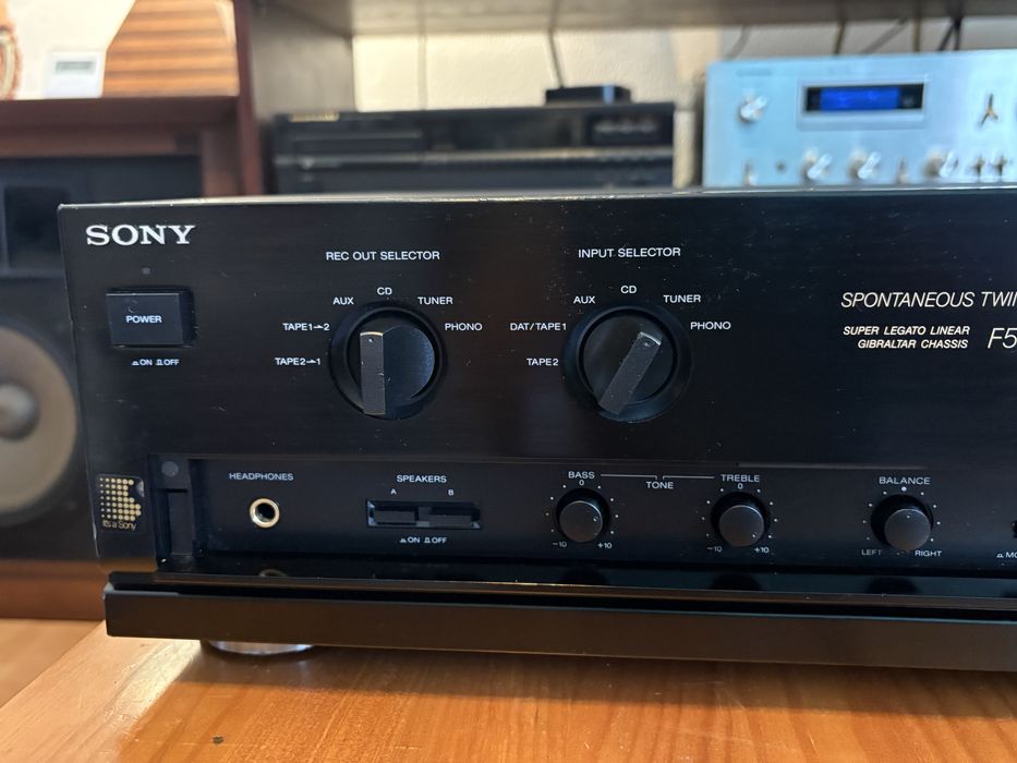 Amplificador Sony TA-F570ES