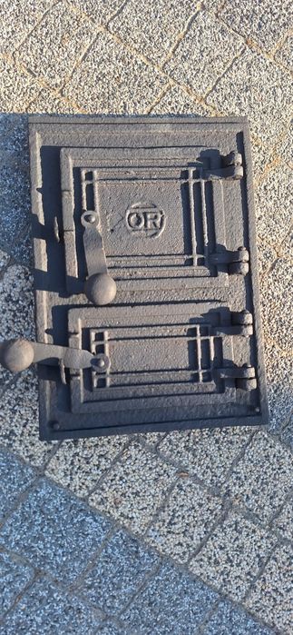 drzwiczki żeliwne do pieca kaflowego lub wędzarni