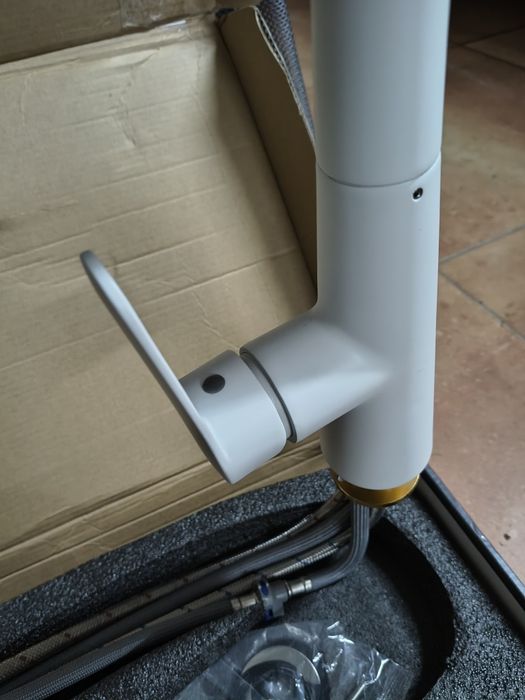 New kitchen Tap White large