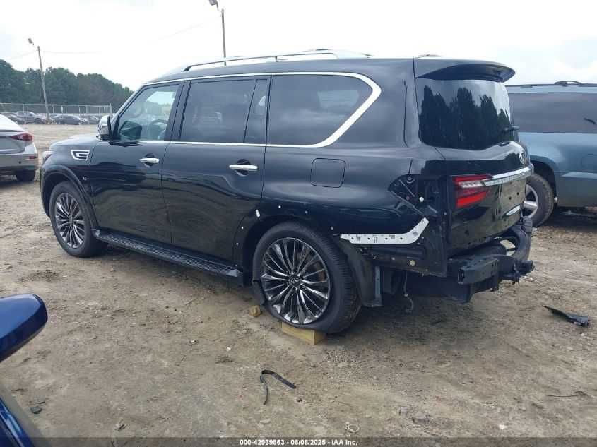 Разборка INFINITI QX80 Комплект:Телевизор+бампер+дистроник+фары+капот