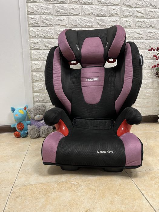Автокрісло Recaro Monza Nova 2 Seatfix Група 2/3 (15-36кг)