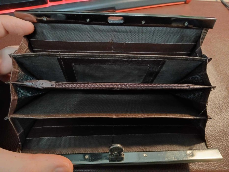 Stylowy portfel damski