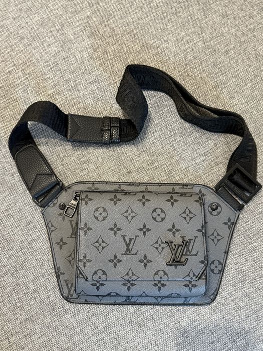 torba na ramię Louis Vuitton Discovery.