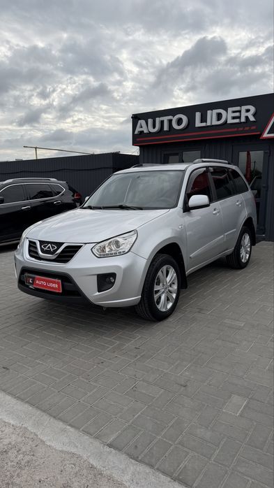 Chery Tiggo 3 Чери Тиго 3 2014 р 1.8 газ\бензин 5М-кпп