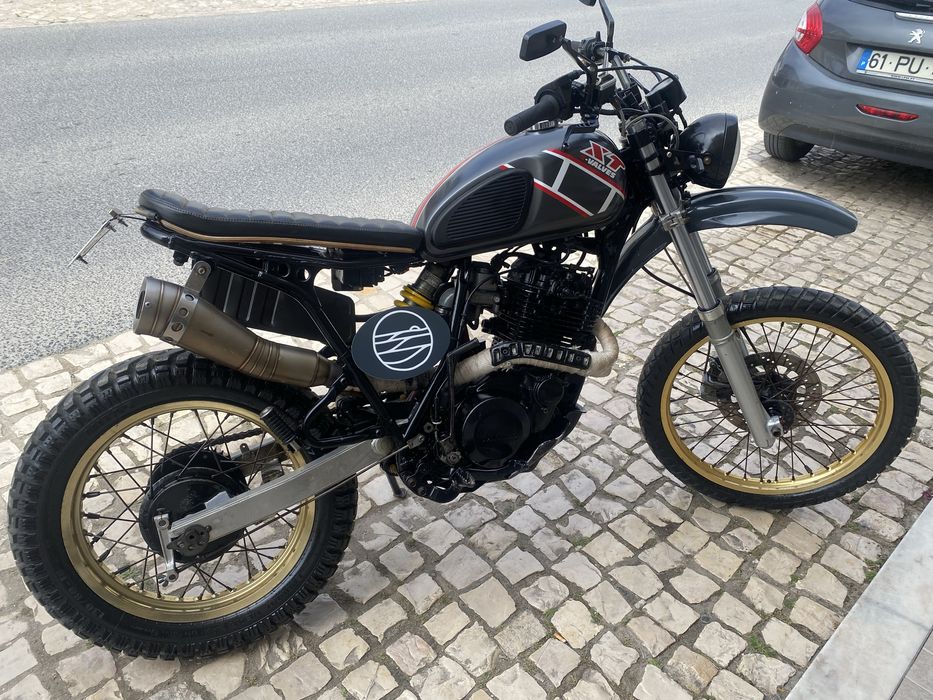 Yamaha xt600 scrambler