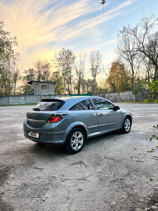 Продам opel astra h gtc 2007
