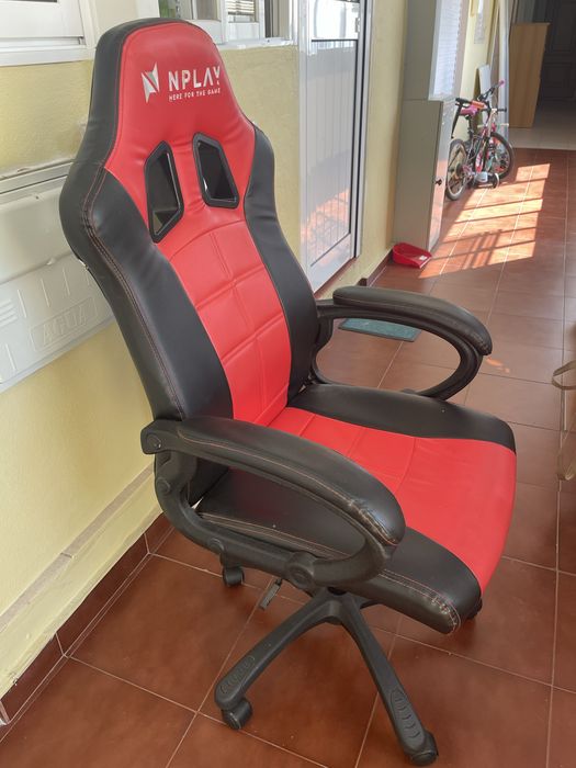 Caideira jogos ou escritorio