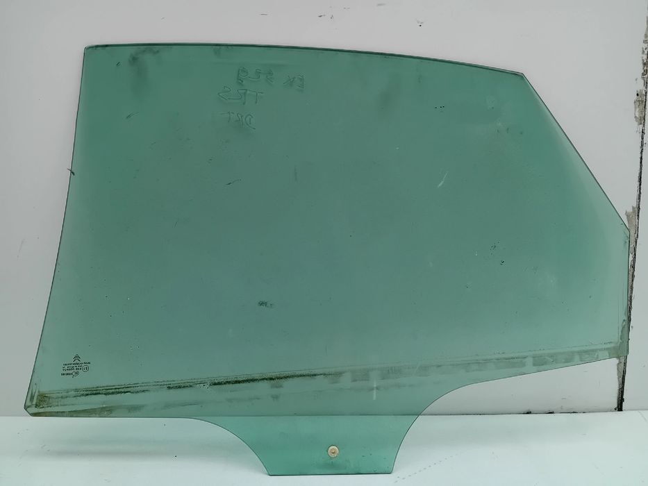 Vidro porta trás direito PEUGEOT 308 III