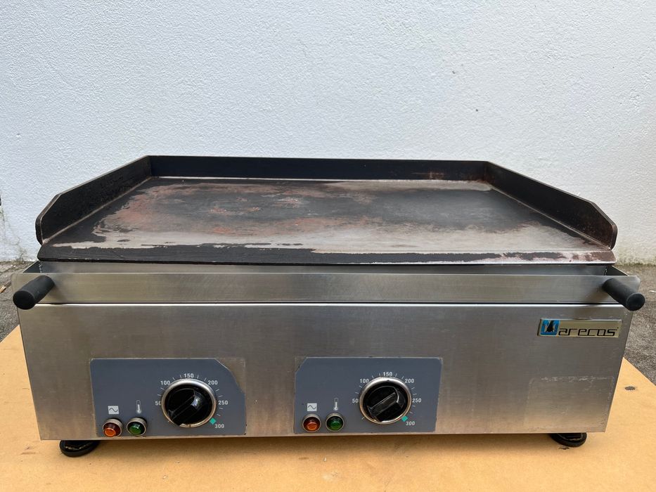 Material e equipamentos para Cafés e Restaurantes