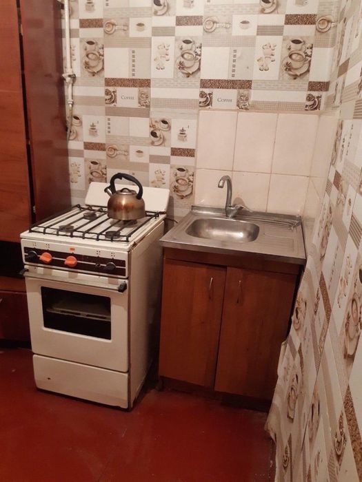 Собственник.Сдам 4-х комн.кварт.по вул.Героїв Небесної Сотні 36