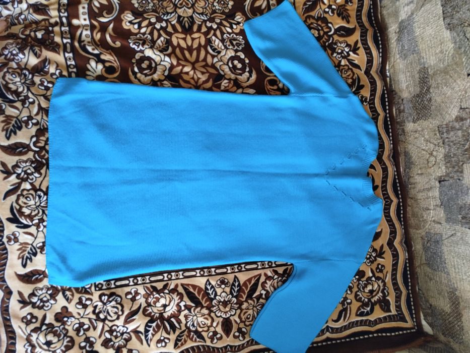 В'язане бірюзове плаття