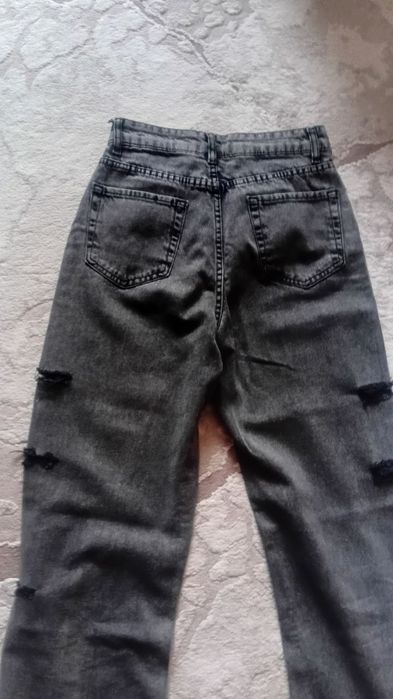 Штани джинси в ідеальному стані