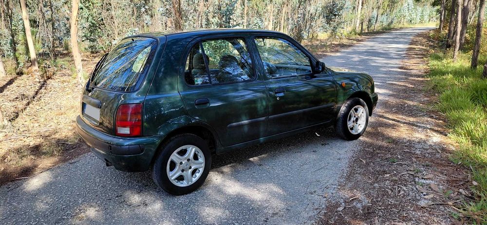 Nissan Micra 1.0 — photo 2