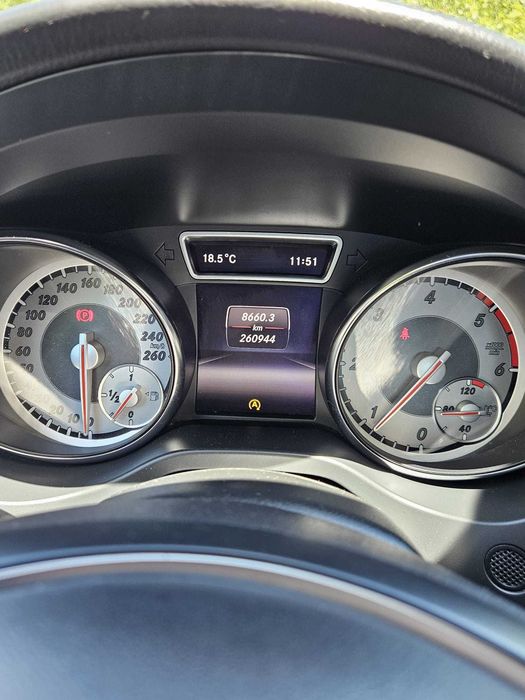 Mercedes-Benz CLA 180 d Sedan - 2015