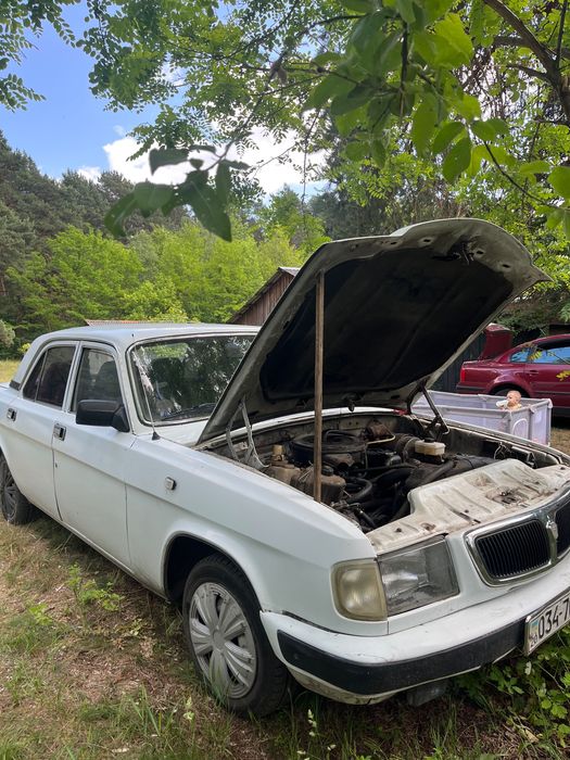 Продам машину Волга 3110