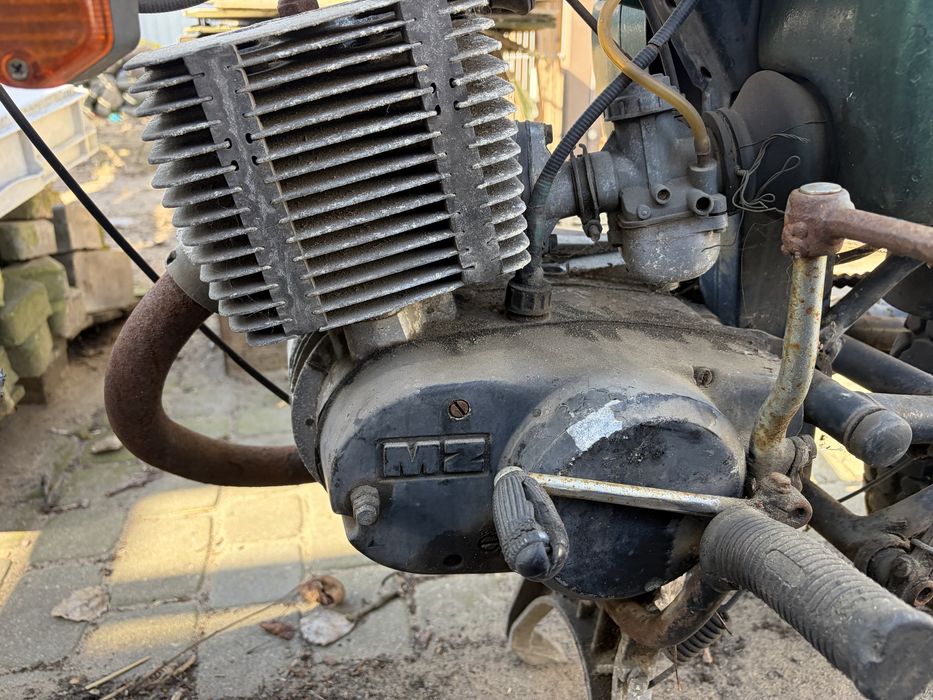 Motor MZ 150 do odnowienia