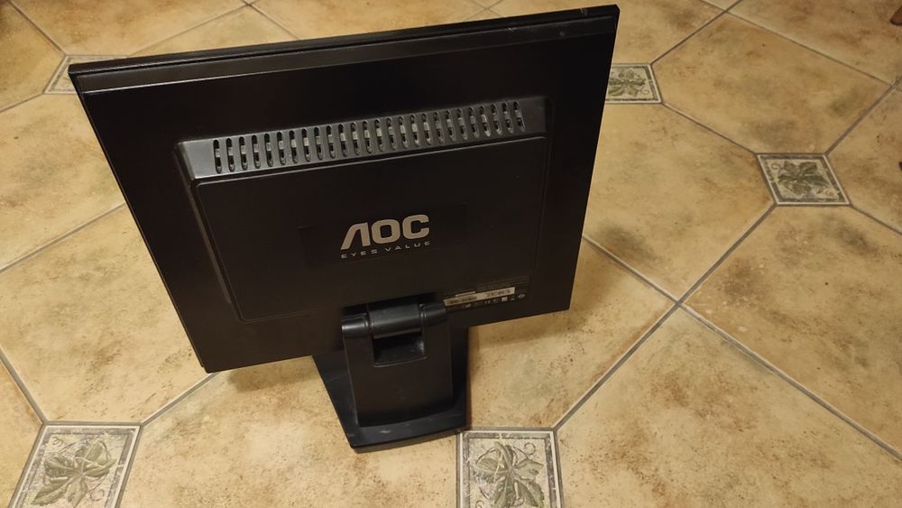Monitor AOC 172S