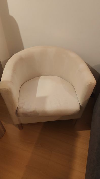 Sofa rebatível e poltrona