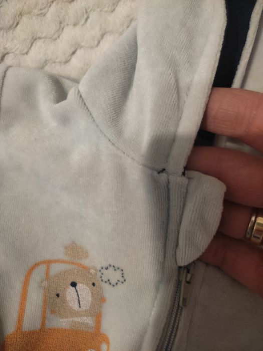 Komplet dla chłopca bluza i dresy r.80